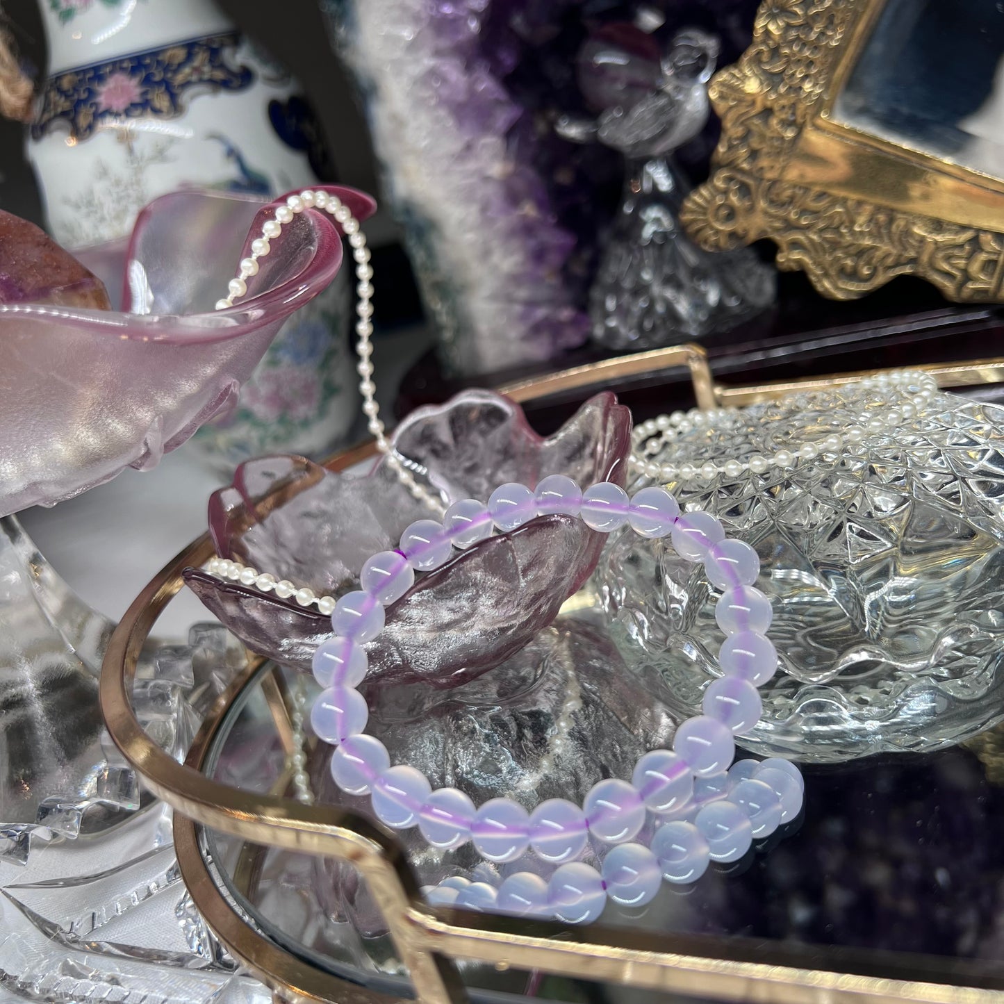 Purple Chalcedony natural crystal beaded bracelet - 8mm