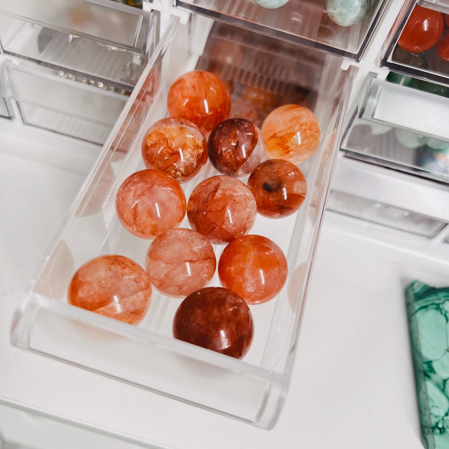 Tân chwarts L mini sffêr