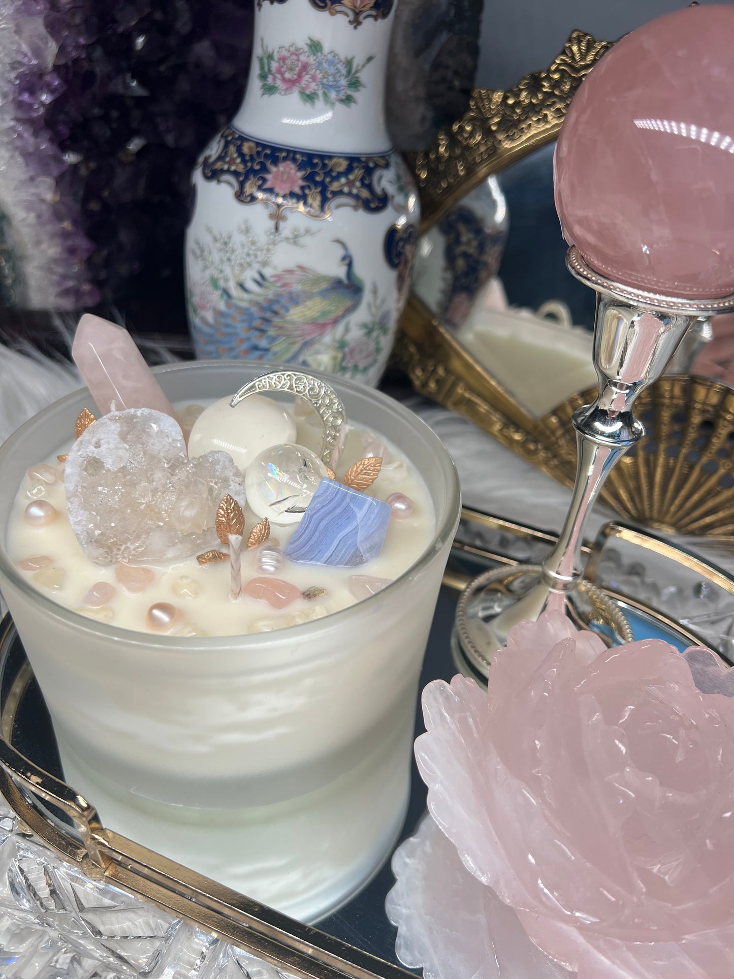 Vanilla scented crystal candle