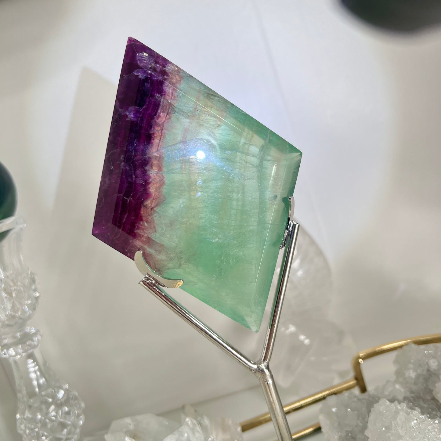 Fluorite diamond *D