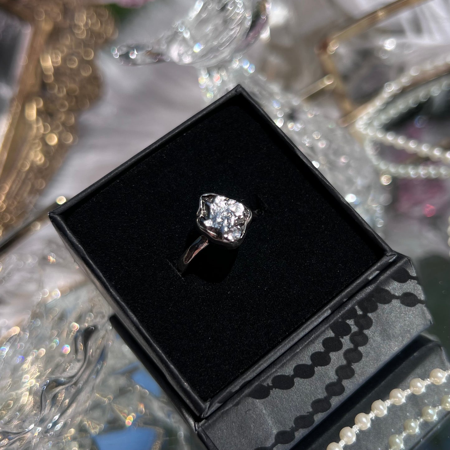 Campo del cielo Meteorite rare natural crystal ring from 📍Argentina 4.5Billion years old - 925silver - size UK P - US 8