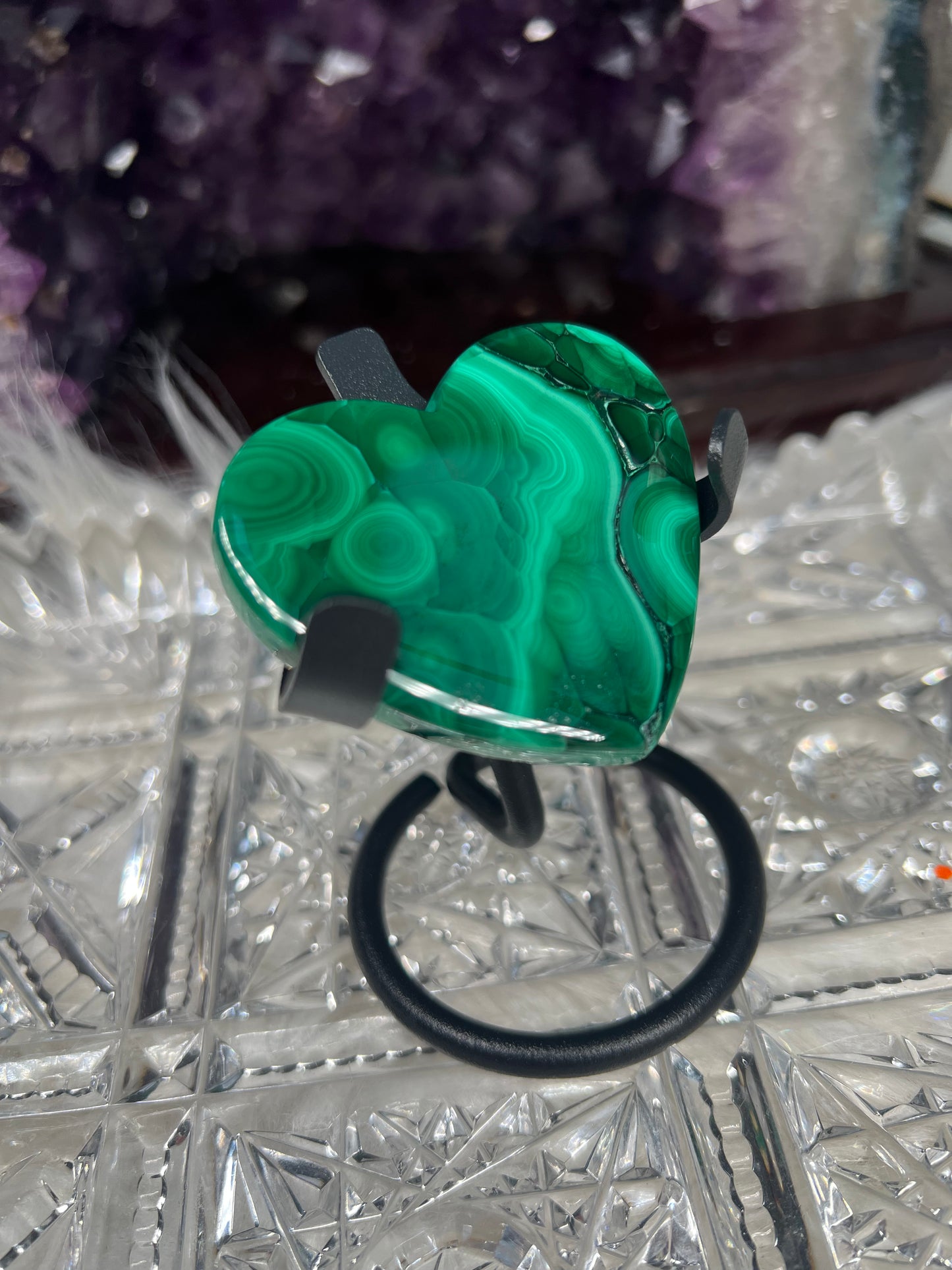 Malachite heart carving c