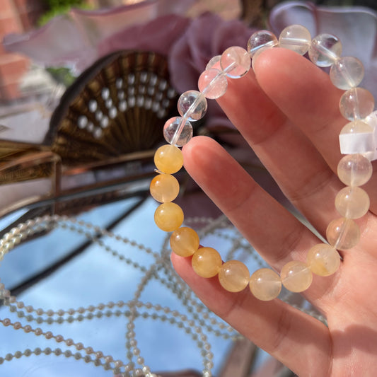 Yellow ombré rabbit hair in quartz crystal beaded bracelet - 8.8mm