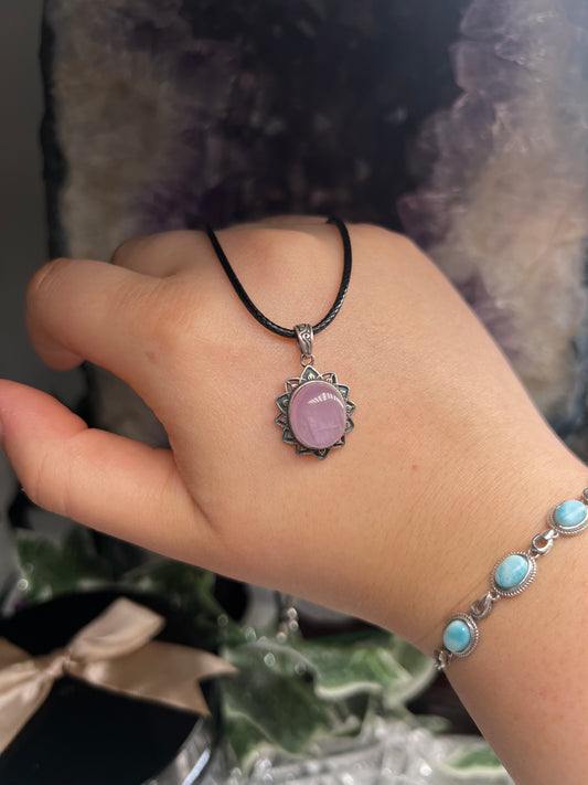 Kunzite 925silver pendant