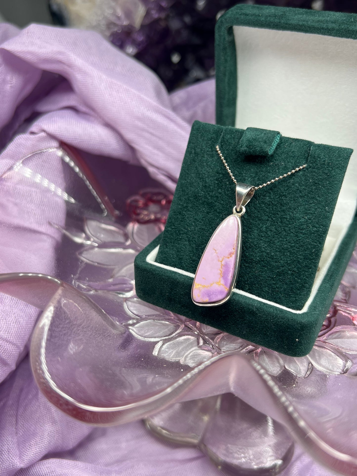 Phosphosiderite pendant from chile set in 925silver