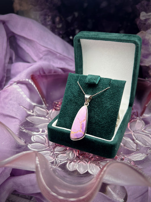 Phosphosiderite pendant from chile set in 925silver