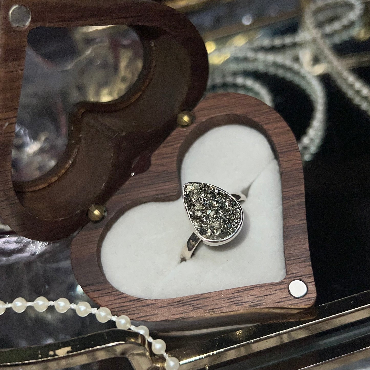Pyrite Teardrop shape crystal ring from 📍Peru - 925silver - size UK P - US 8