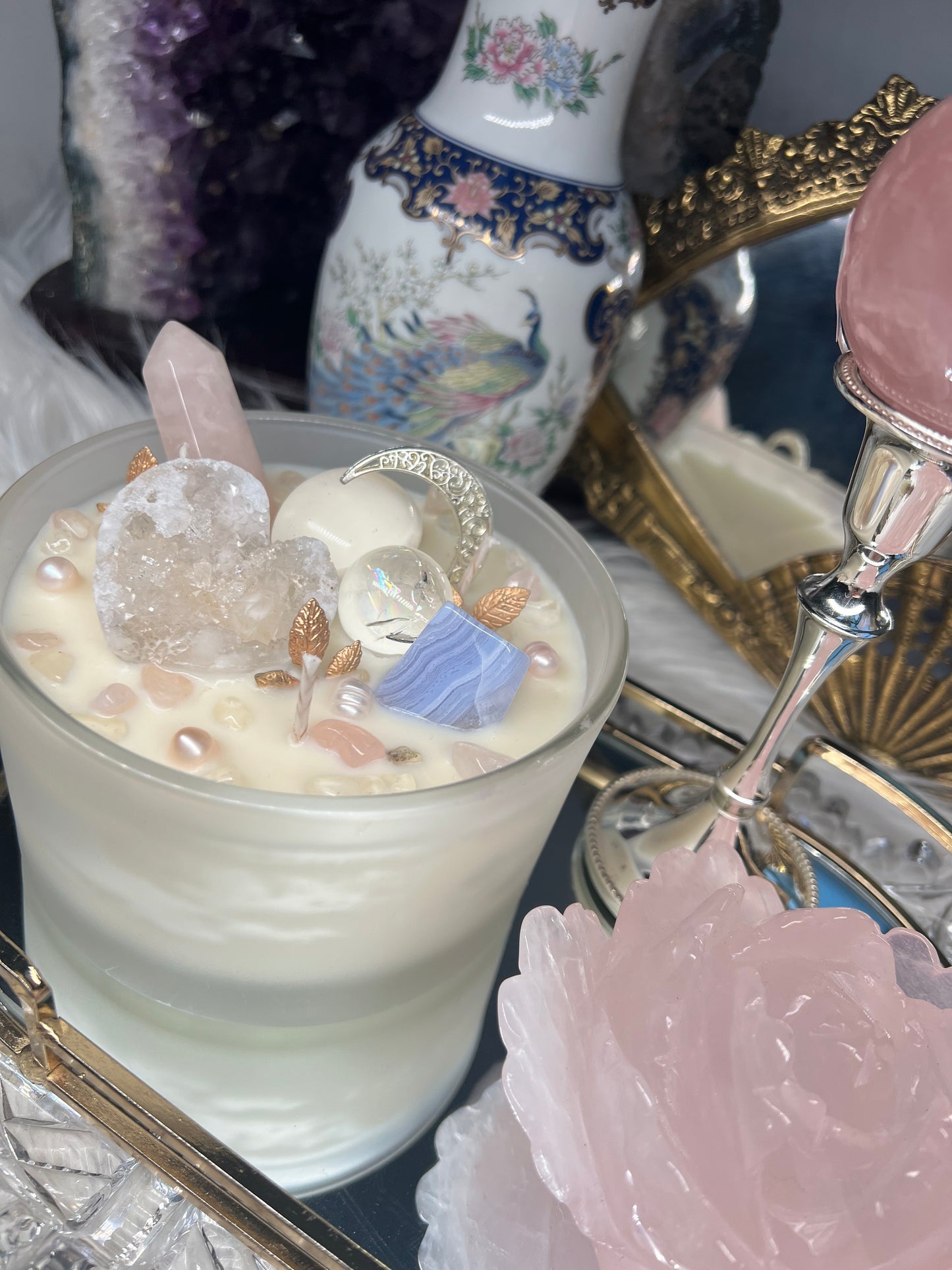 Vanilla scented crystal candle