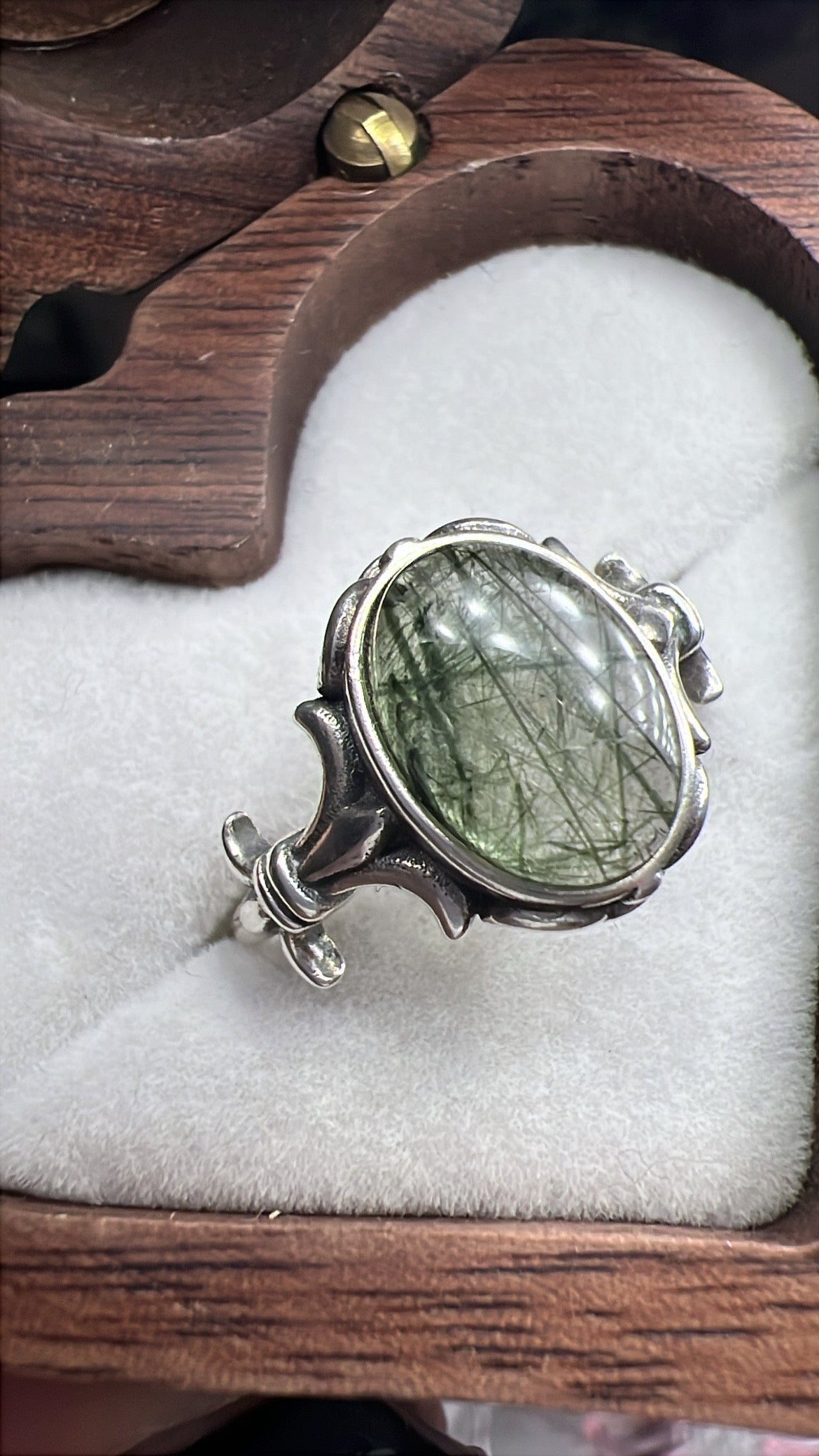Rare Green Rutile quartz Celtic vintage style 925silver adjustable size ring