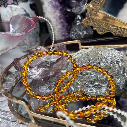 Flower Amber Natural beaded bracelet - 8mm