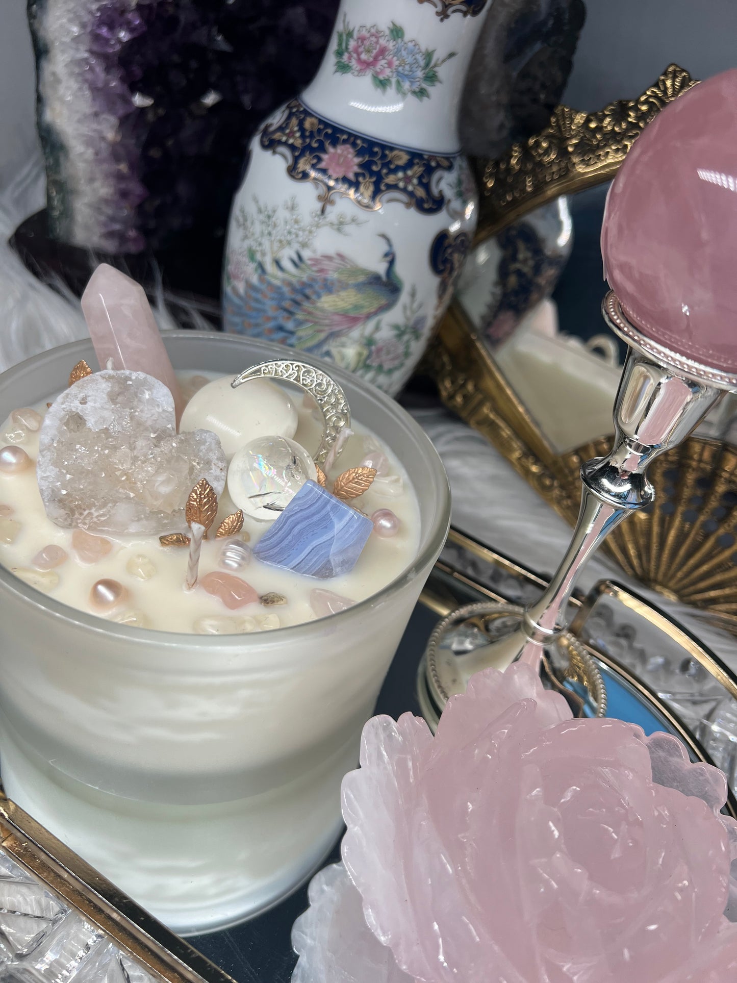 Vanilla scented crystal candle