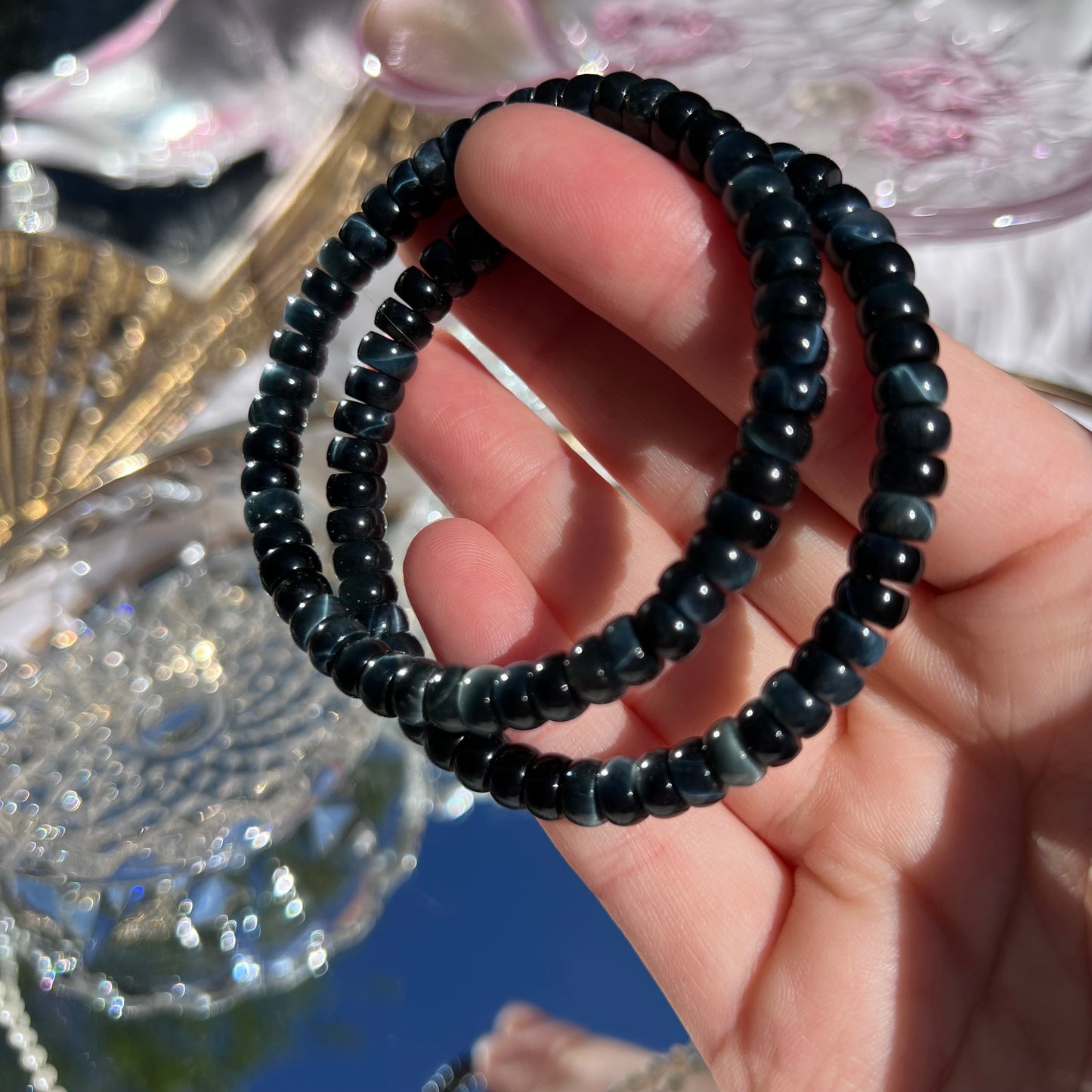 Blue Tigers eye beryl beaded bracelet - 6.6mm