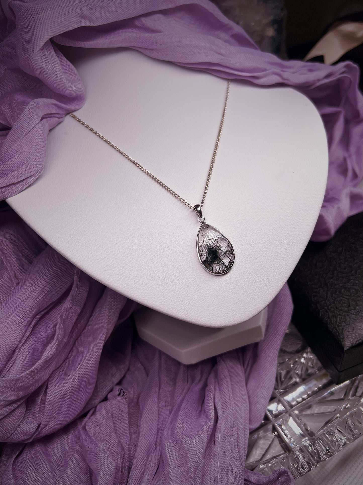 Black Tourmaline in Quartz 925silver teardrop shape pendant