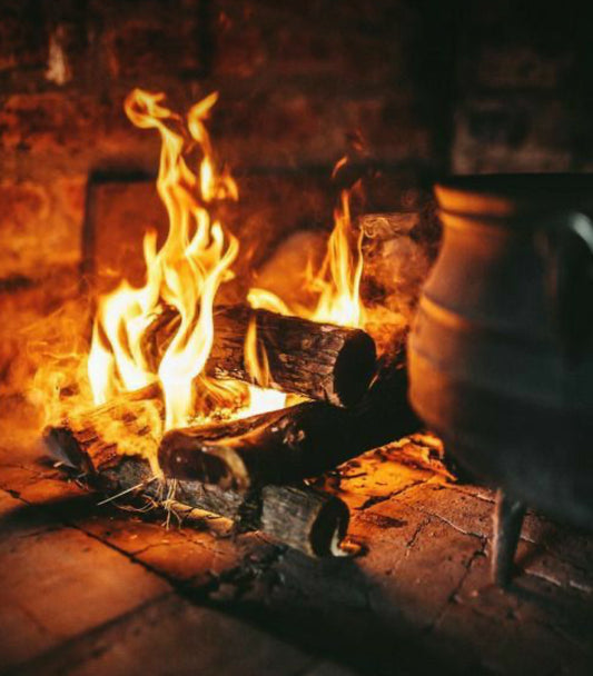 Crackling log fire wax melt